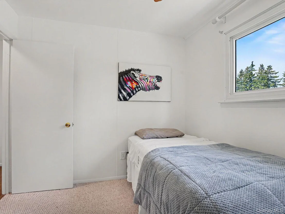 Photo of 11 Leona Drive