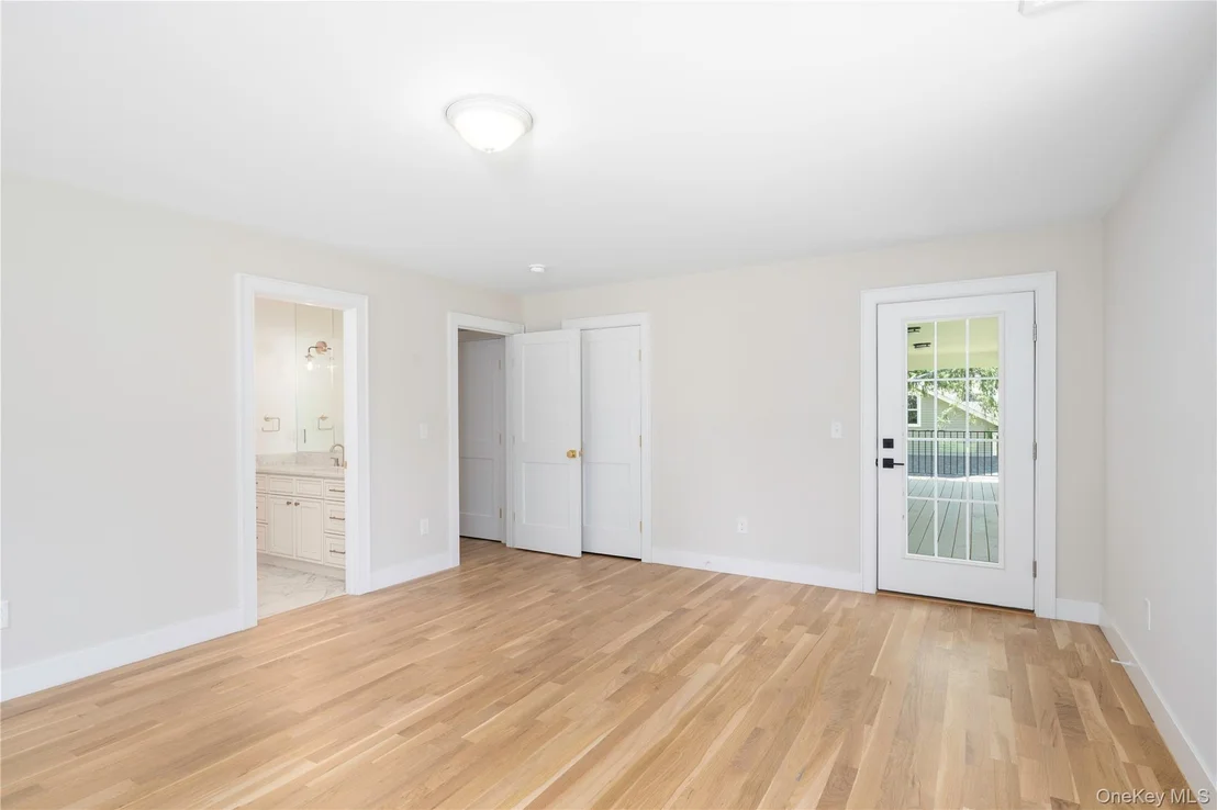 Photo of 15 Tompkins Avenue