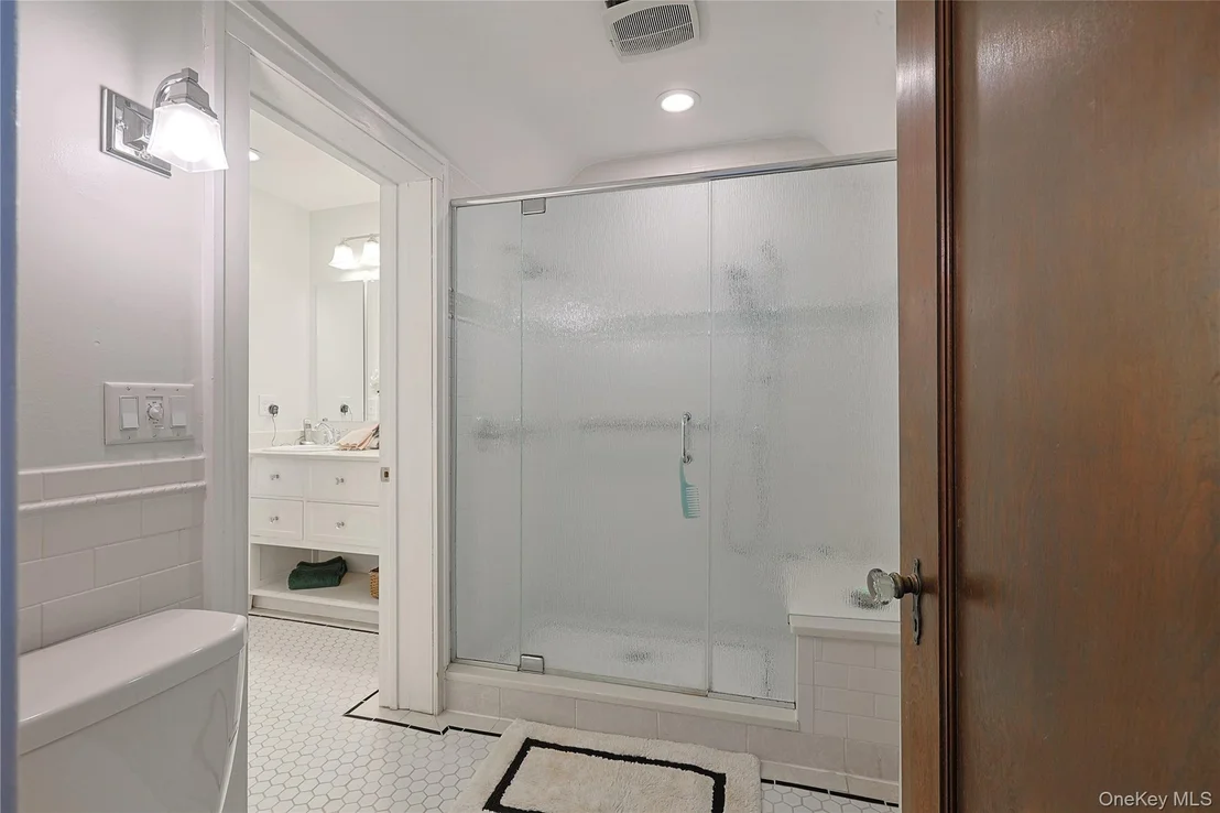 Photo of 404 Downing Way