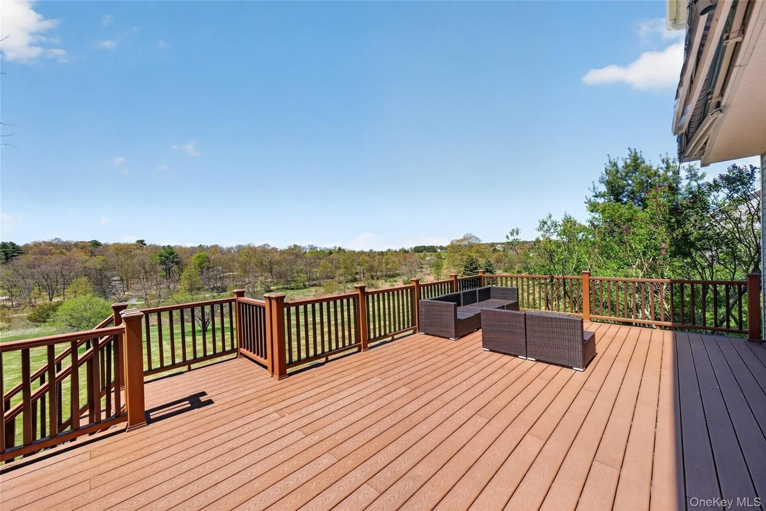 Photo of 72 Brookside Lane