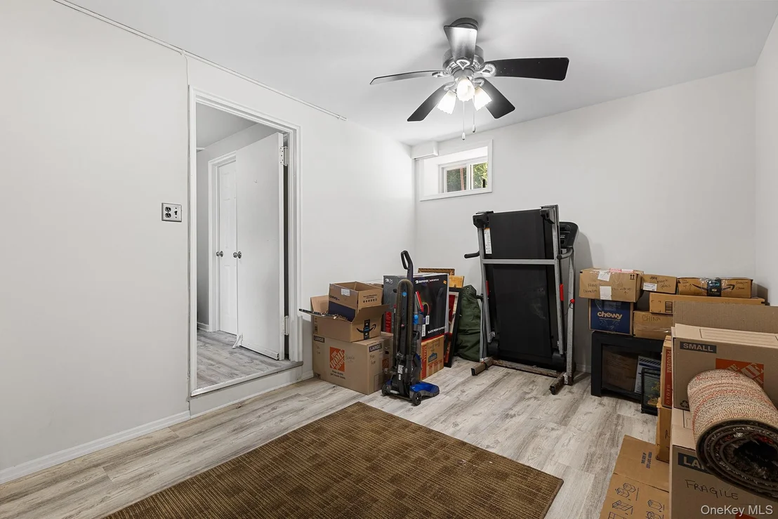 Photo of 57 Homecrest Oval