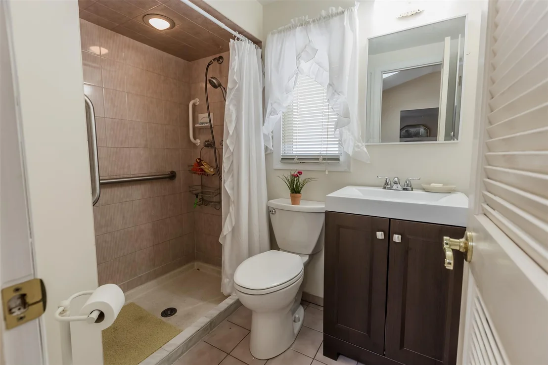 Photo of 11 Bobann Drive