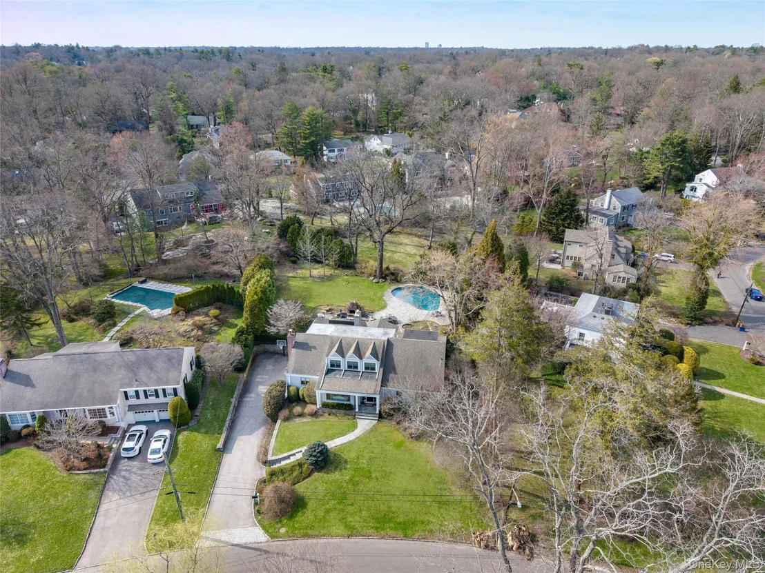Photo of 18 Tamarac Trail