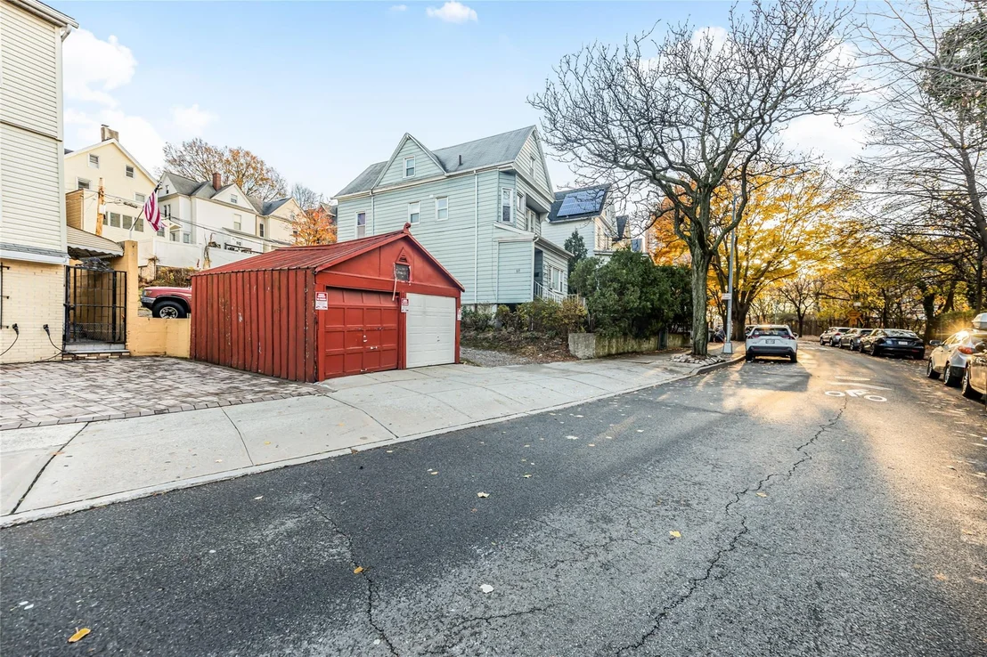 Photo of 64 Terrace View Avenue