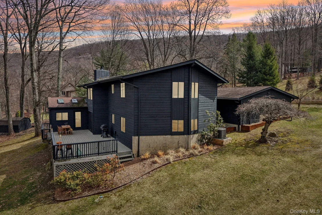 Photo of 4 Mountain Brook Road
