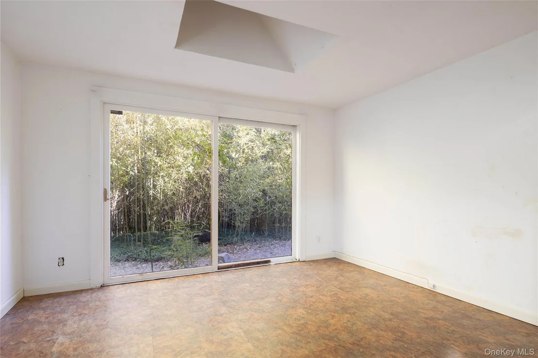 Photo of 15 Nautilus Drive