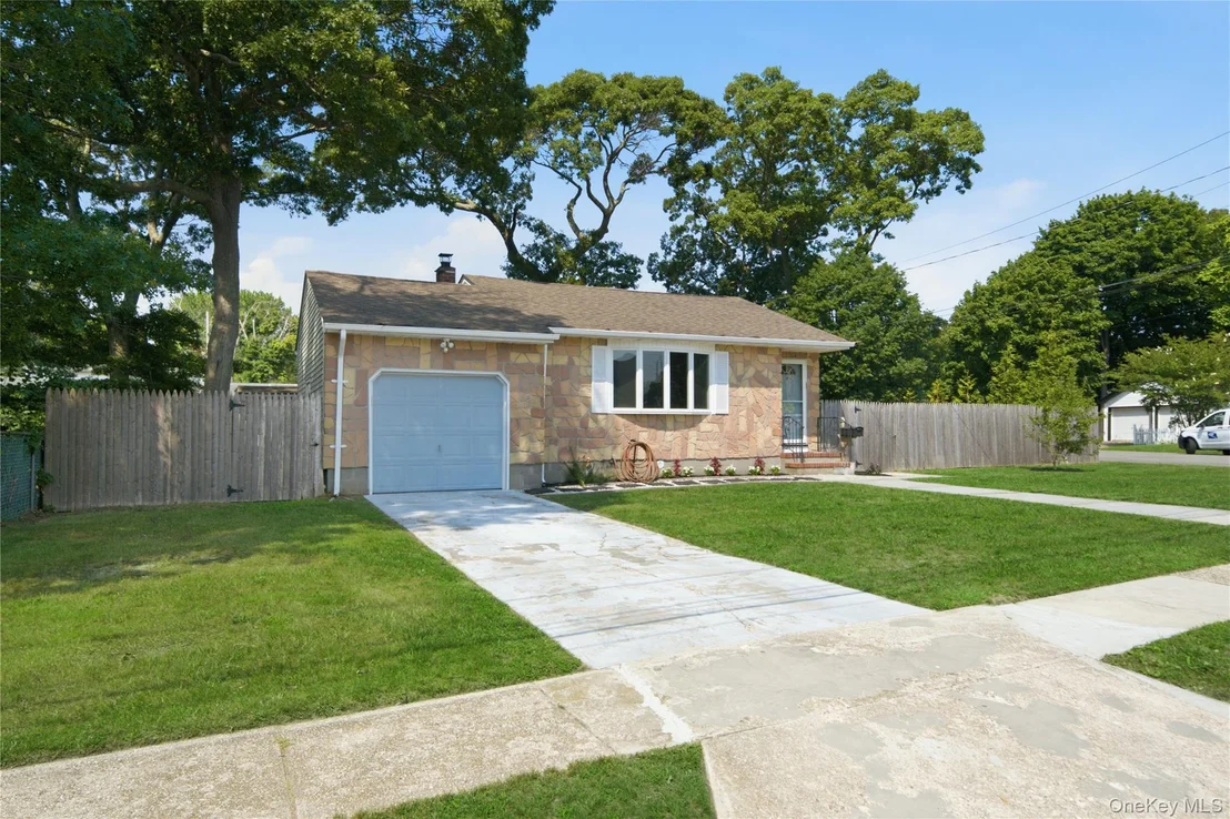 Photo of 58 Highland Avenue