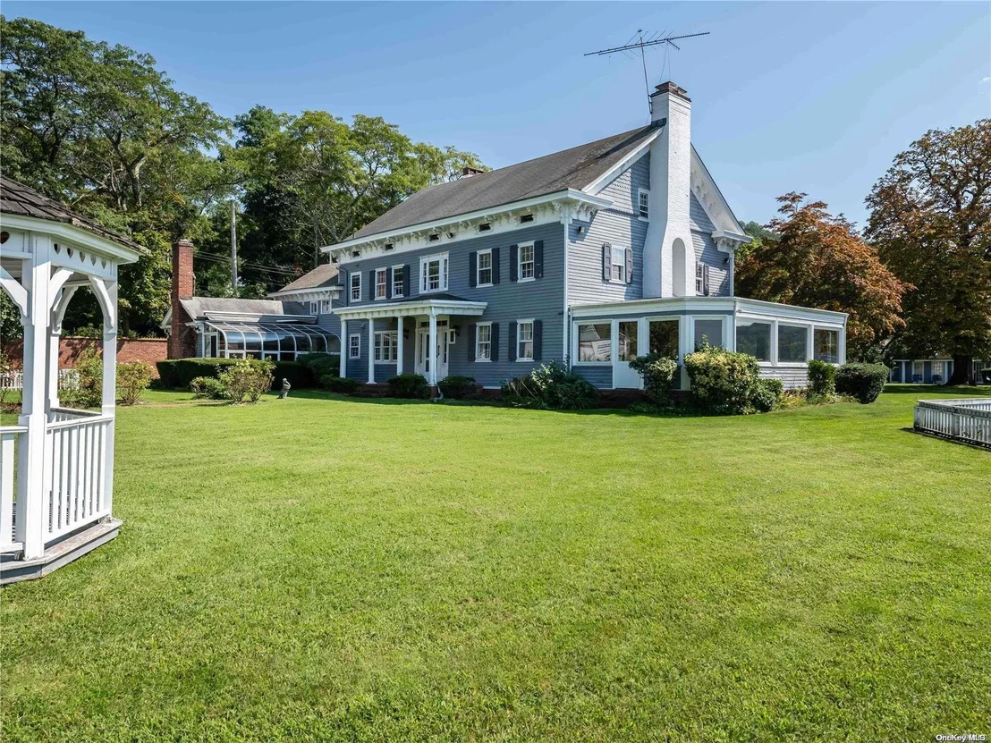 Photo of 128 Harbor Road