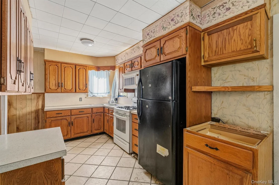 Photo of 102 Delafield Street