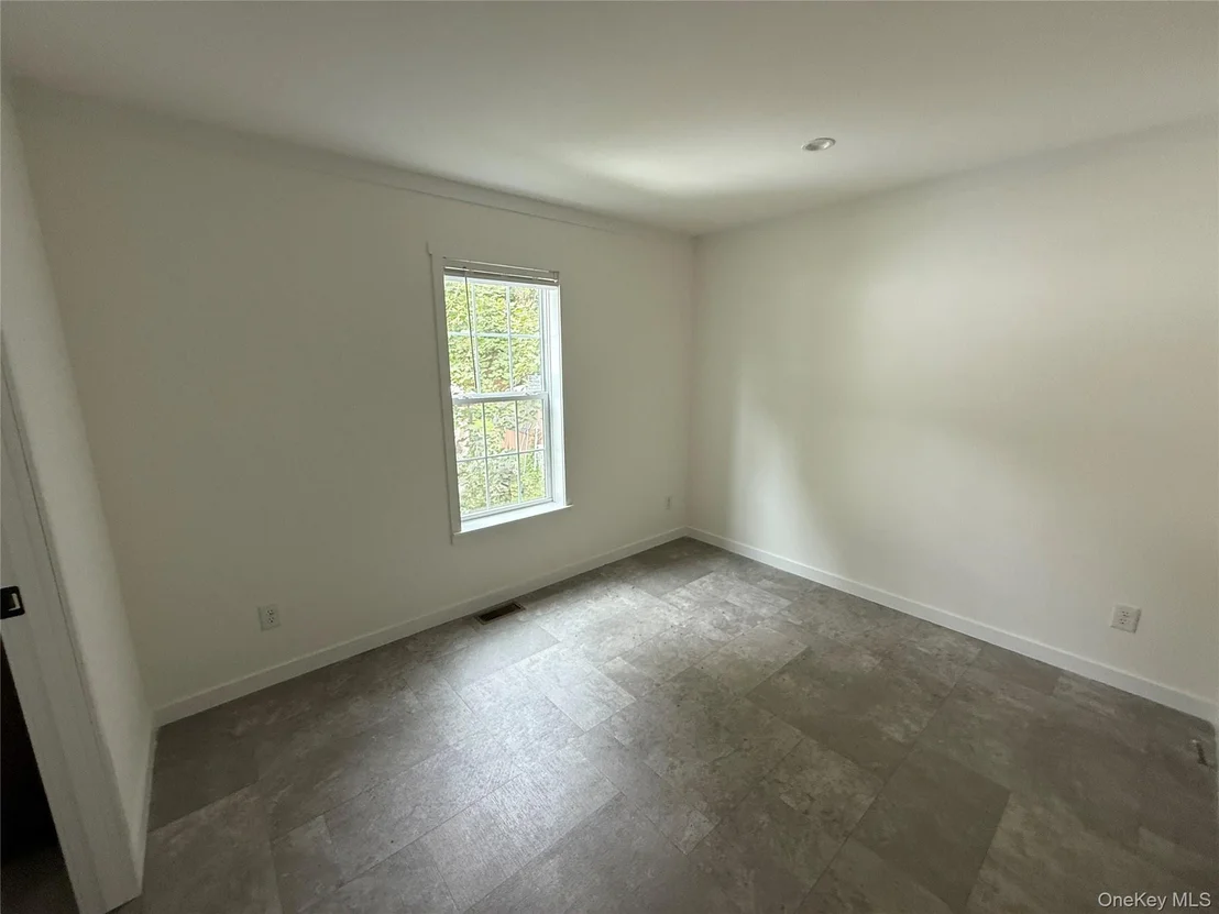 Photo of 128 Forest Park