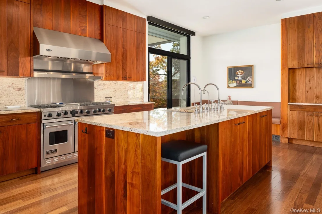 Photo of 48 Raafenberg Road
