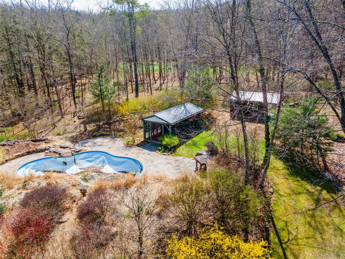 Photo of 1063 Sawkill Road