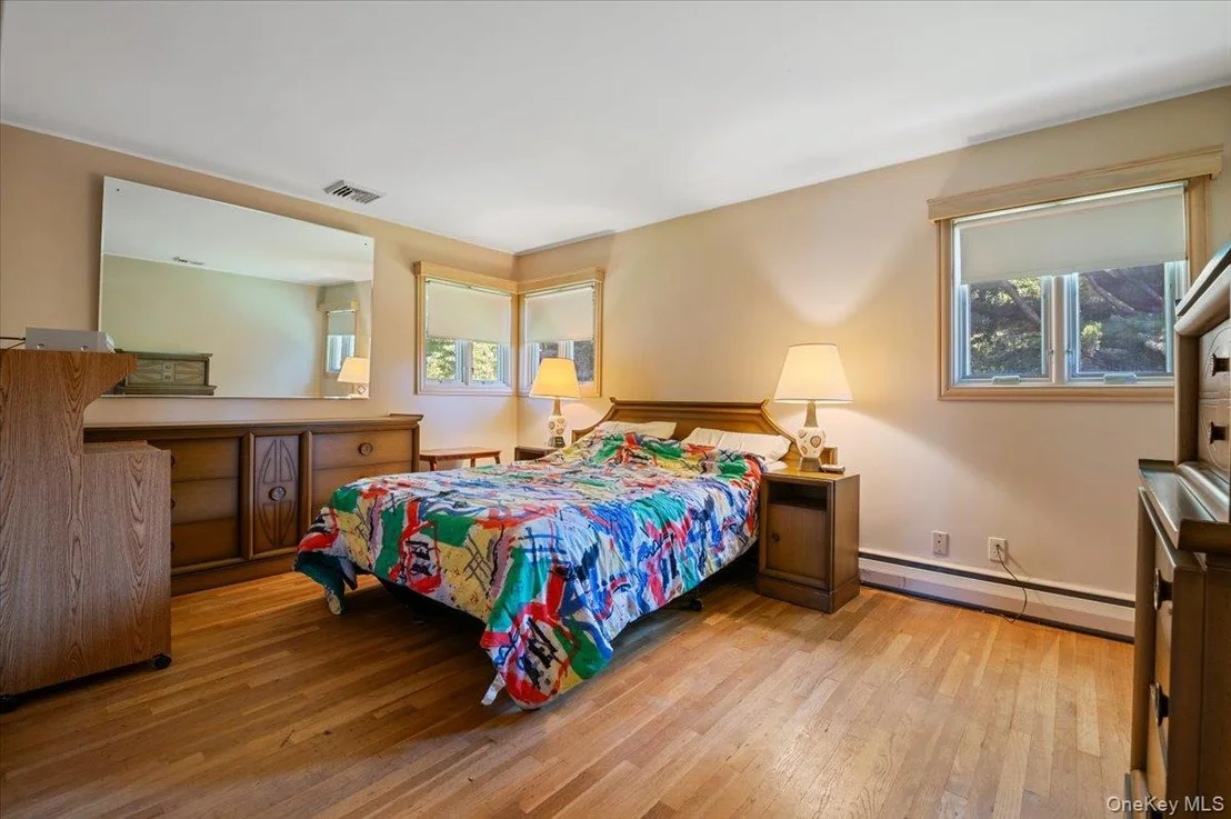 Photo of 331 Woodbridge Lane