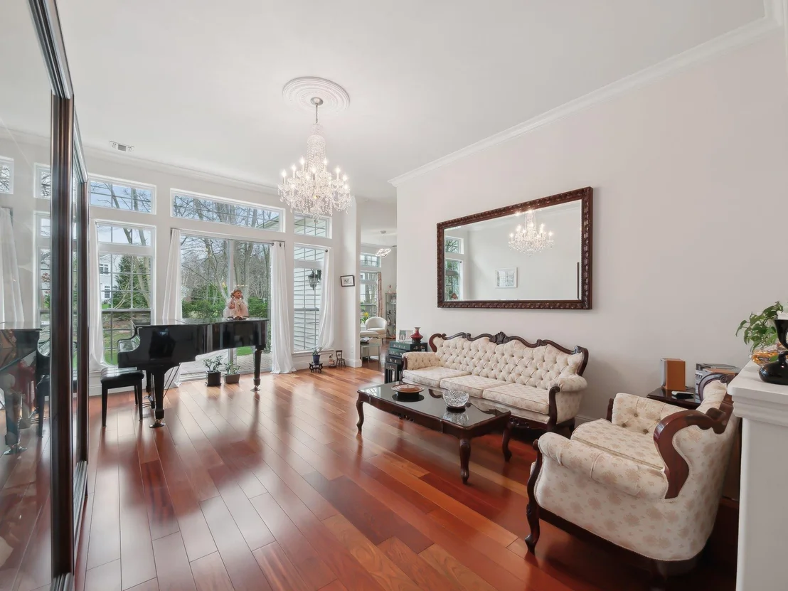 Photo of 5 Hamlet Woods Drive