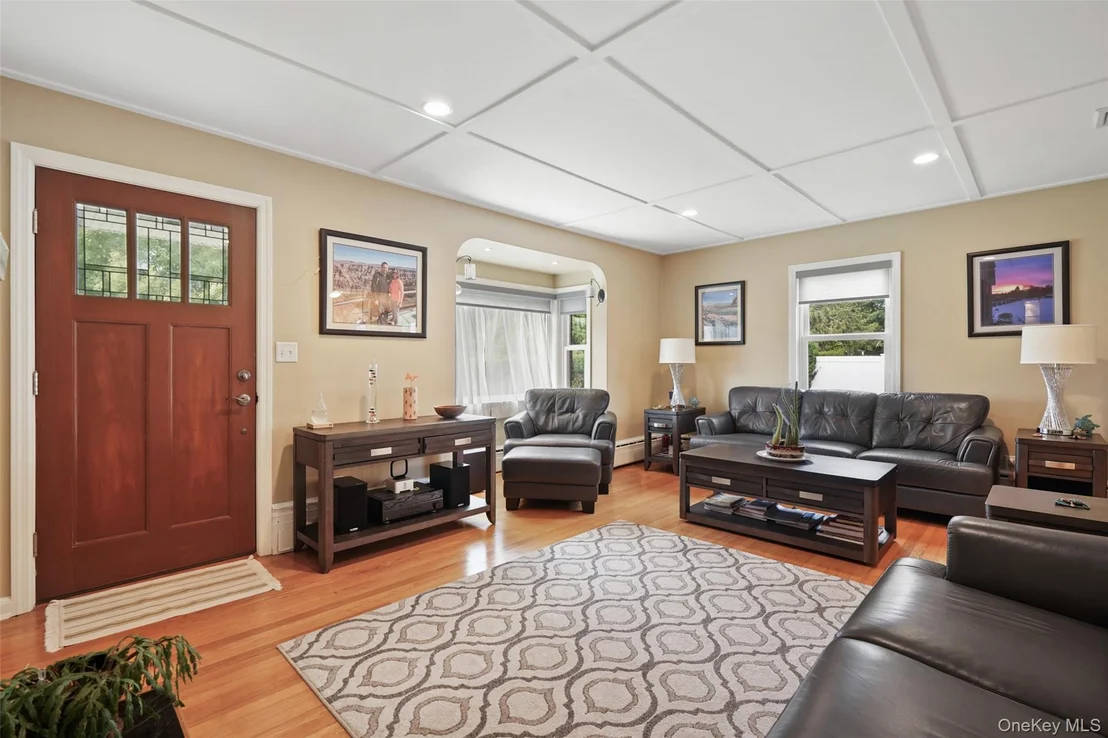 Photo of 36 Ernhofer Drive