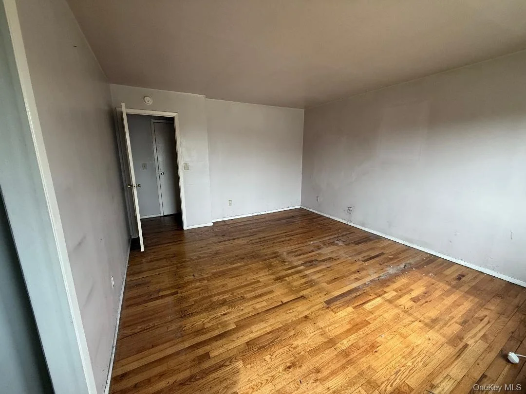 Photo of Unit 8B at 2399 Union Boulevard