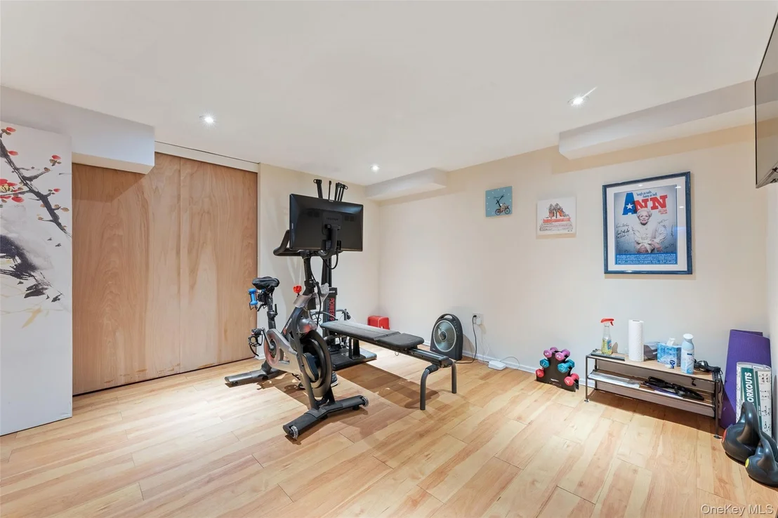 Photo of 5 Cooper Road