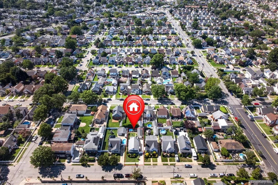 Photo of 1069 Phoebe Street