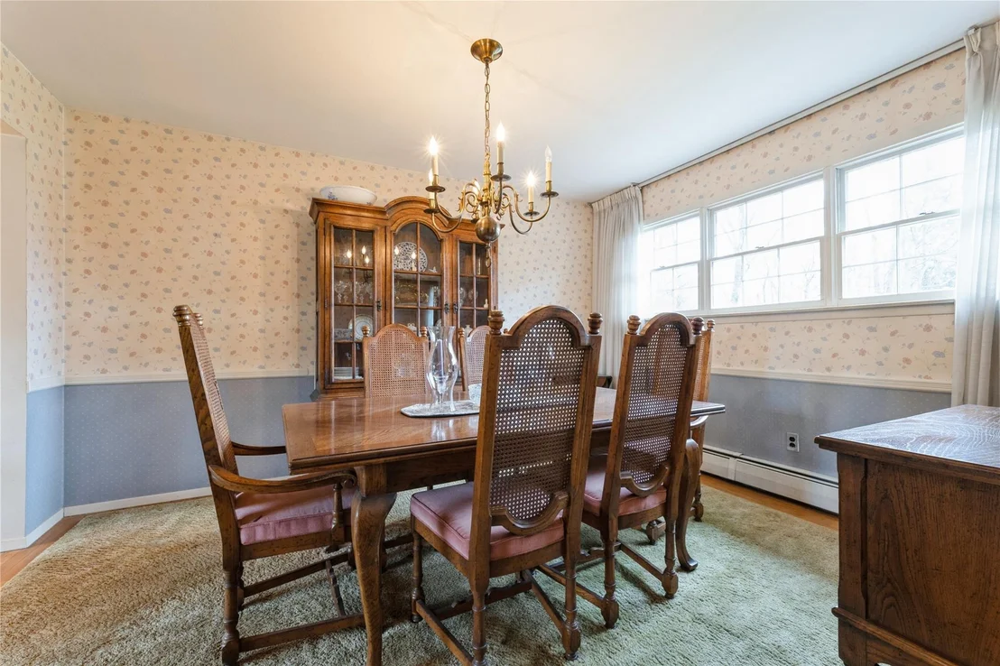 Photo of 6 Hampton Road