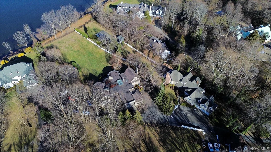 Photo of 5 Cedar Lane