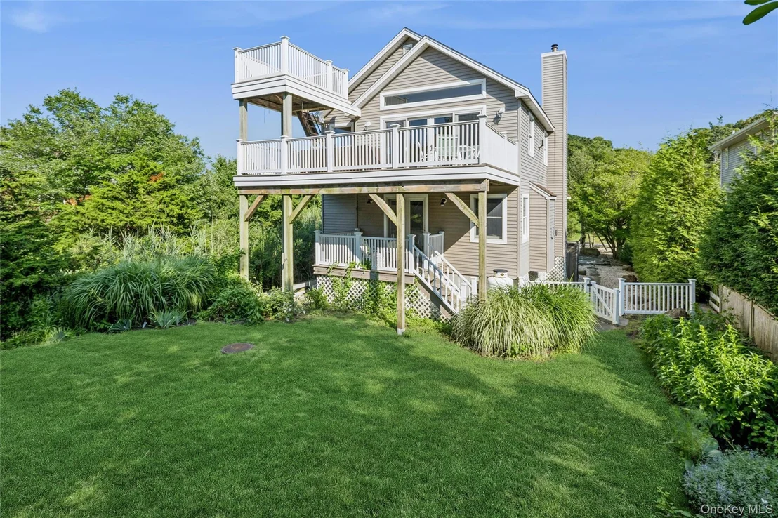 Photo of 155 2nd Avenue