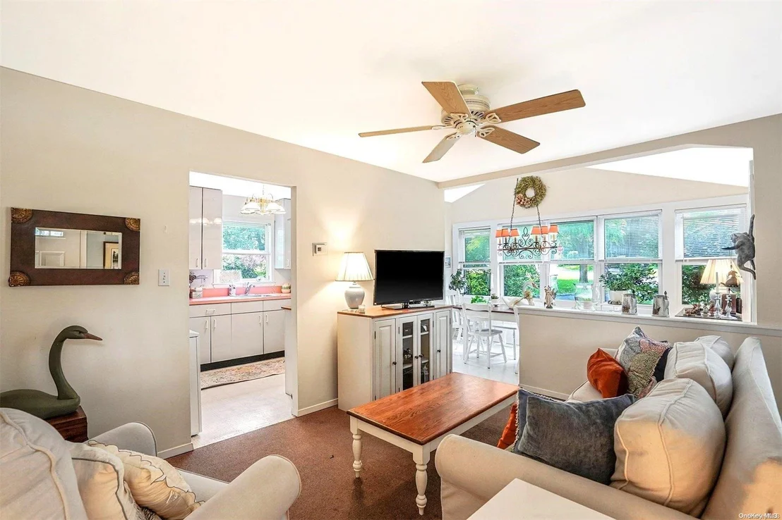 Photo of 31 Hickory Road