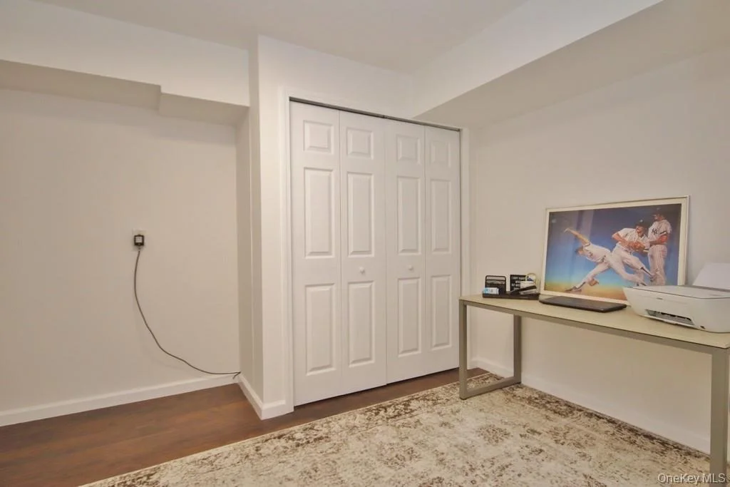 Photo of 902 Williamsburg Drive