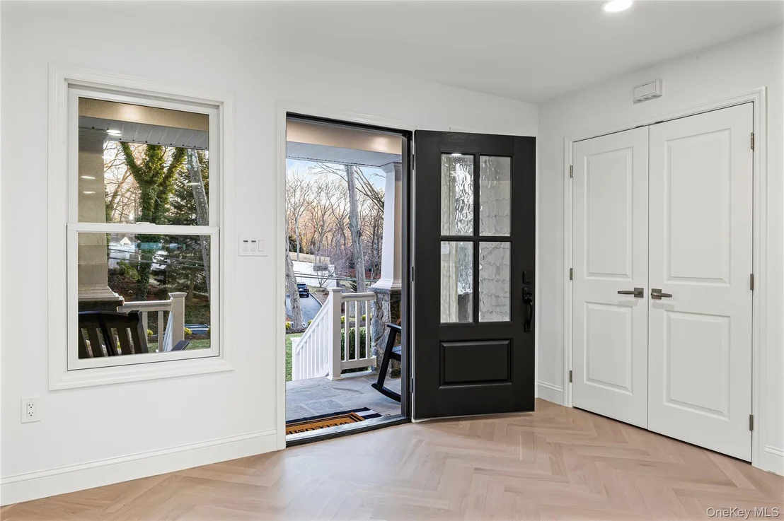 Photo of 5 Poplar Drive