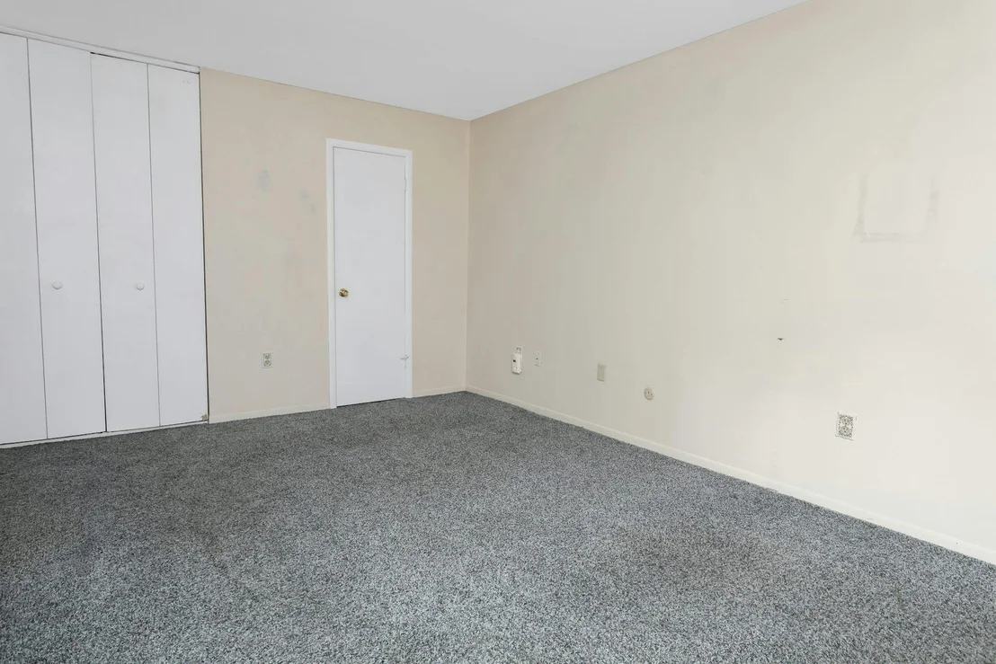 Photo of Unit C at 800 Commons Way