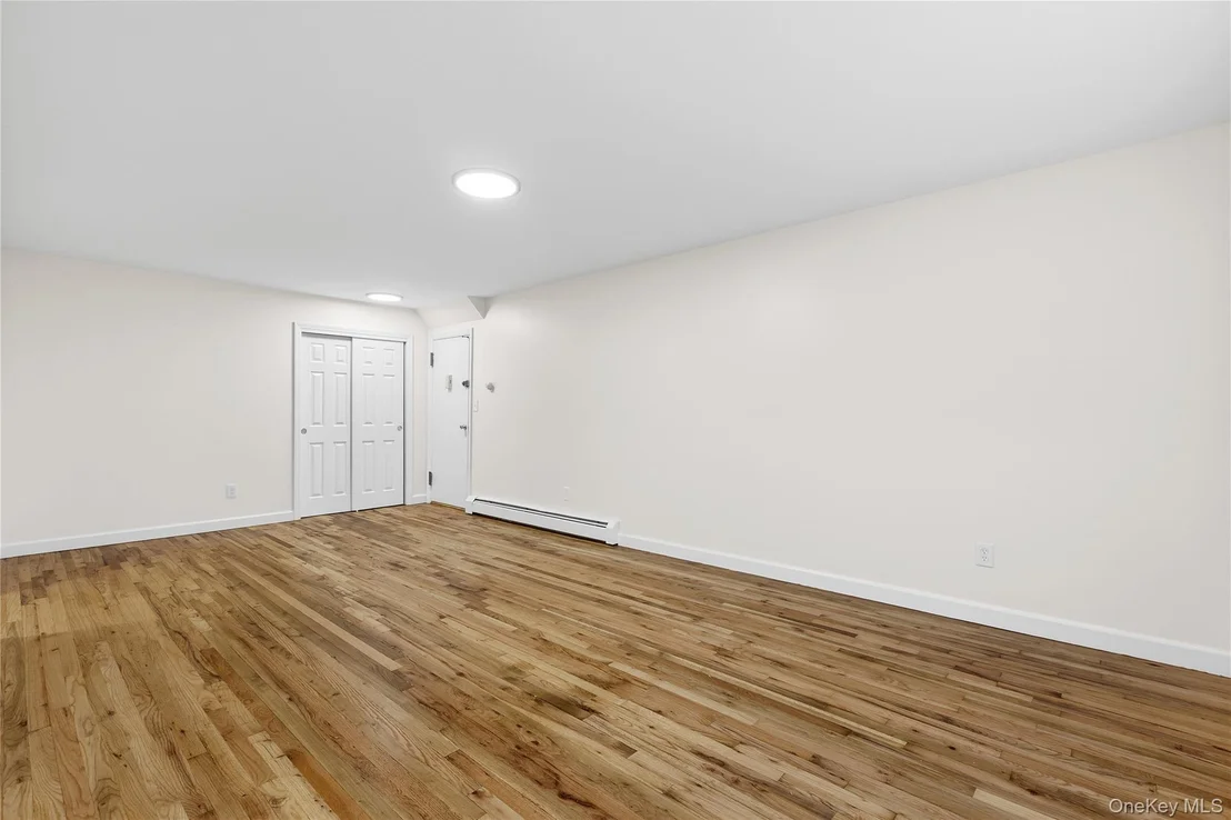 Photo of Unit L at 2 Woods End Circle