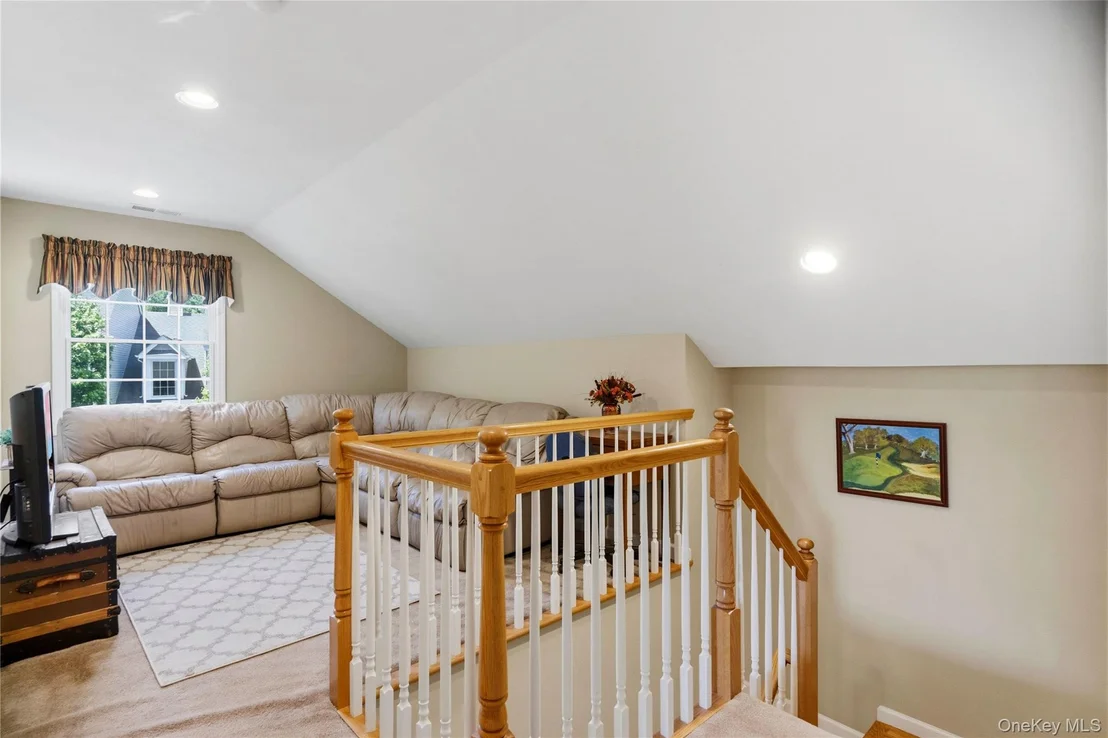 Photo of 51 Eagle Circle