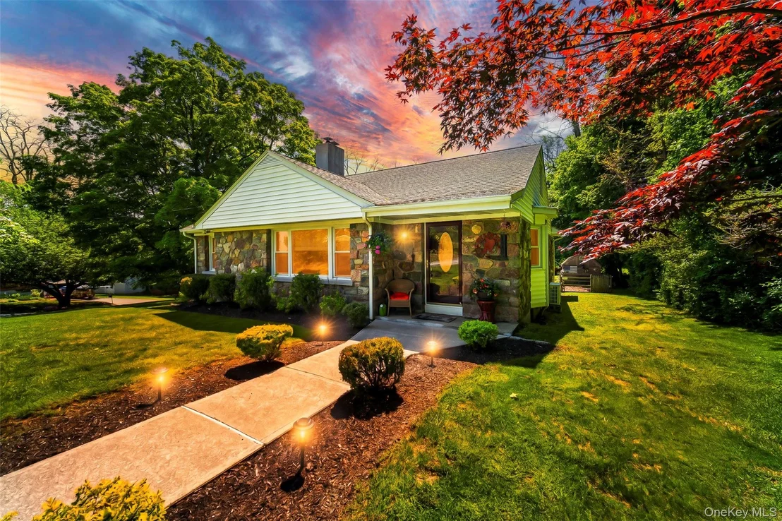 Photo of 15 Maple Road