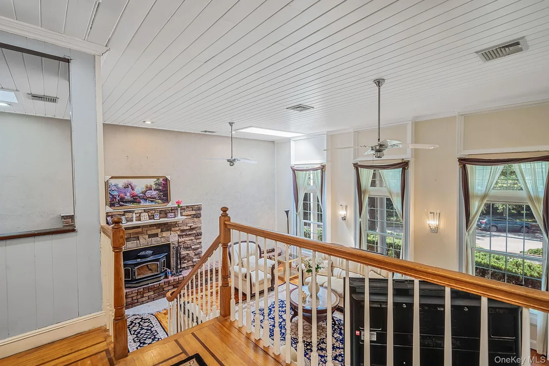 Photo of 23 Colonial Drive