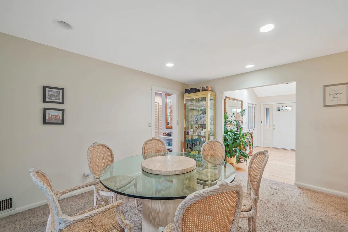 Photo of 2 Clearbrook Drive