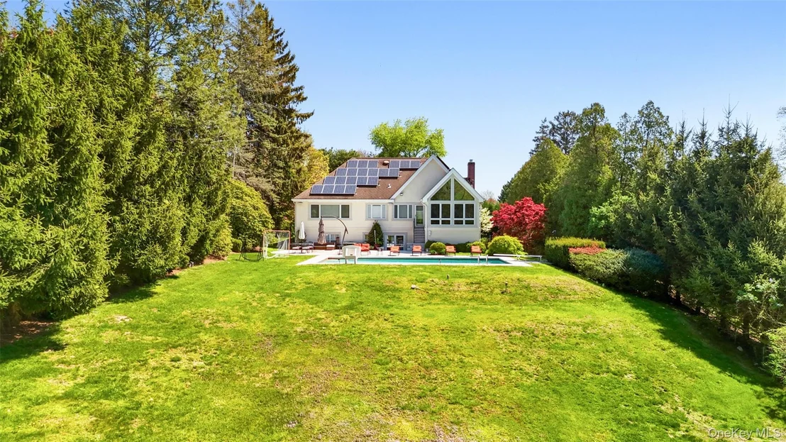 Photo of 33 Hillandale Road