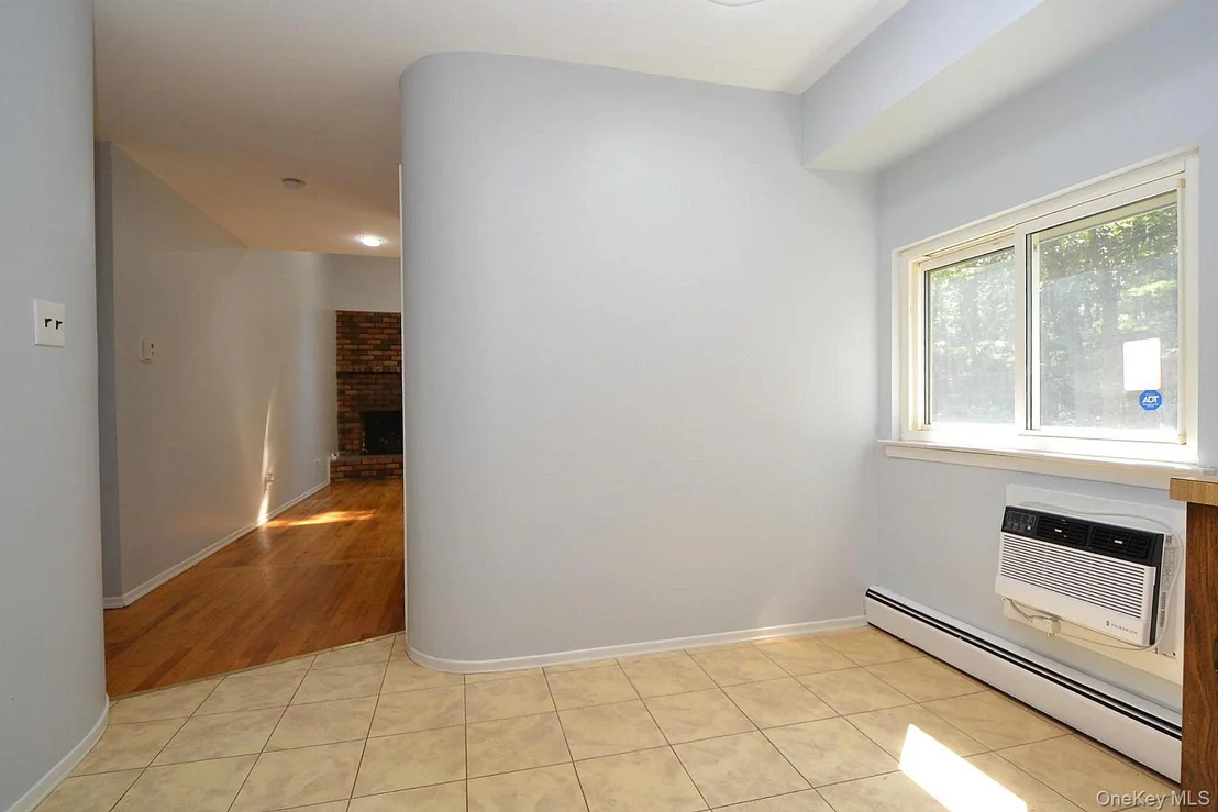 Photo of 39 Sheryl Crescent