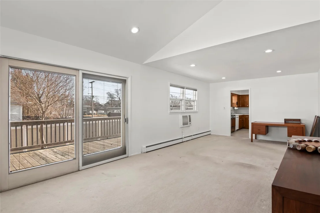 Photo of 603 Long Place