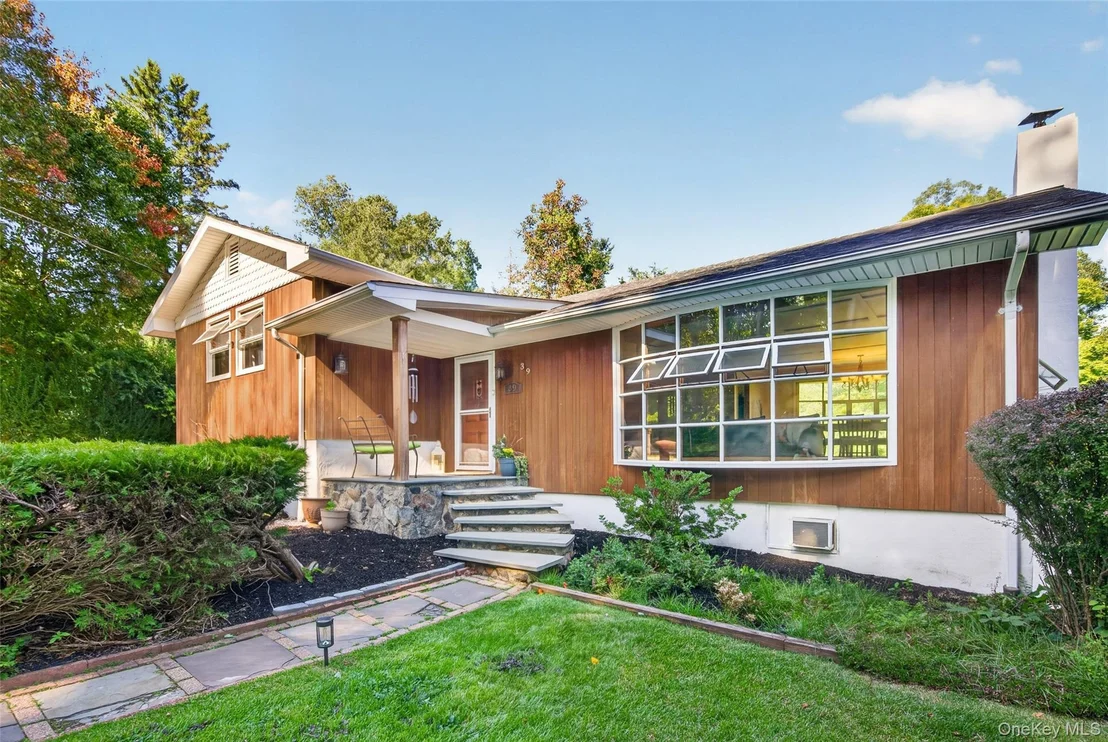 Photo of 39 Homer Drive