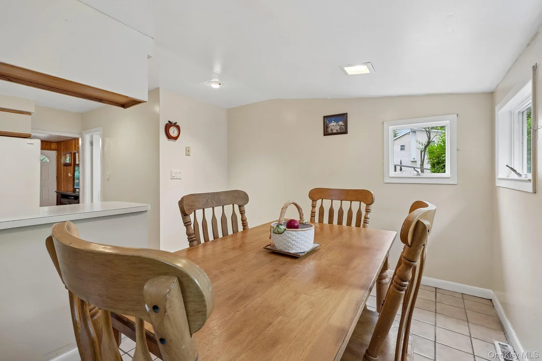 Photo of 25 Sylvan Trail