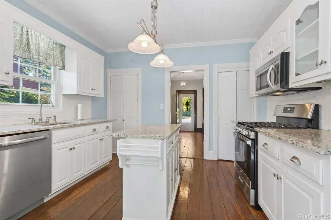 Photo of 23 Willow Avenue