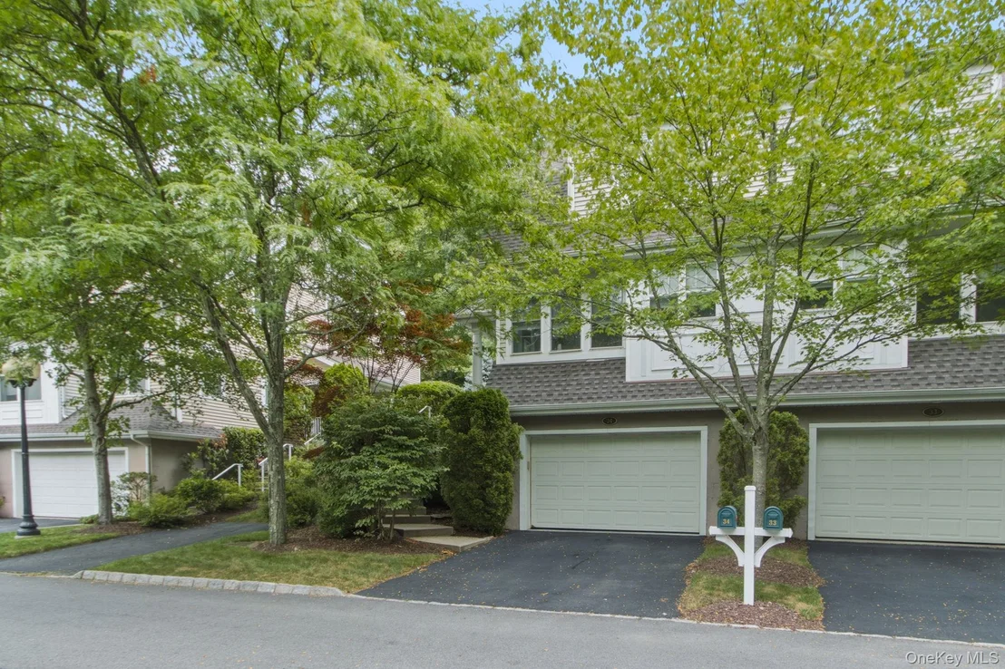 Photo of 34 Briarbrook Drive
