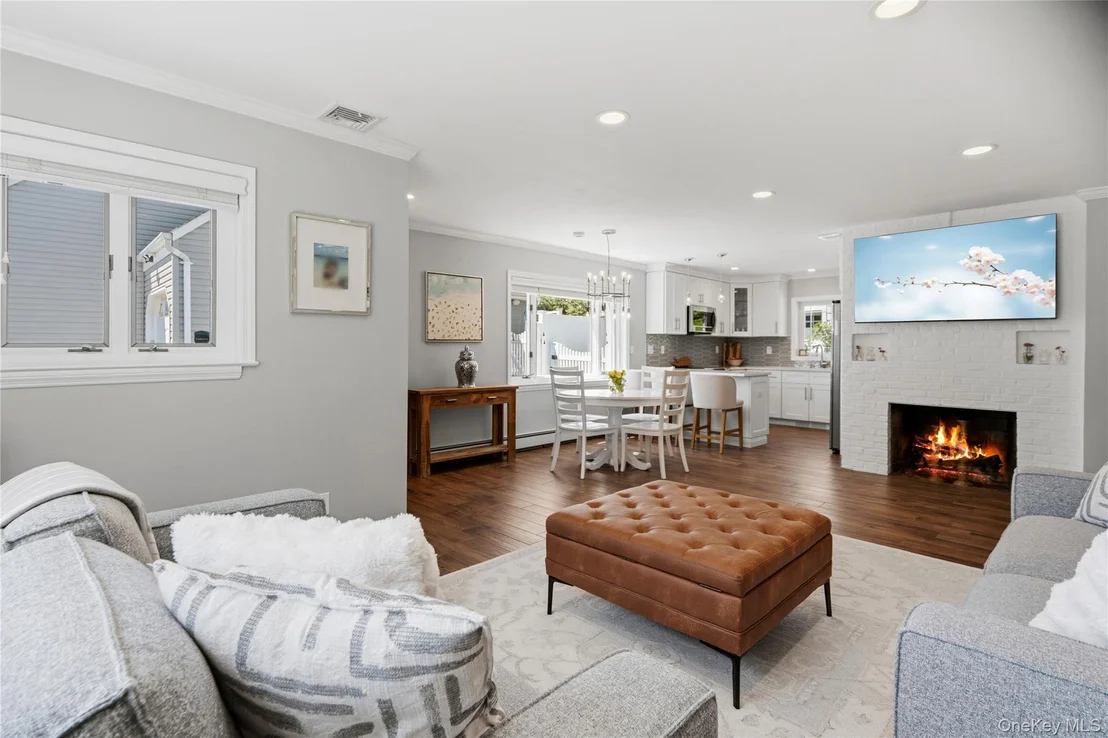Photo of 51 Fox Boulevard