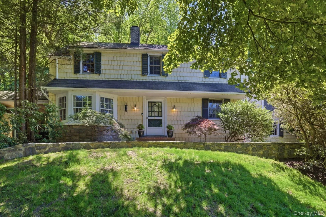 Photo of 2 Turner Drive