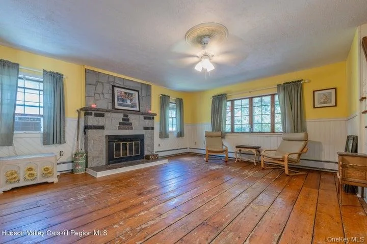 Photo of 97 Leslie Road