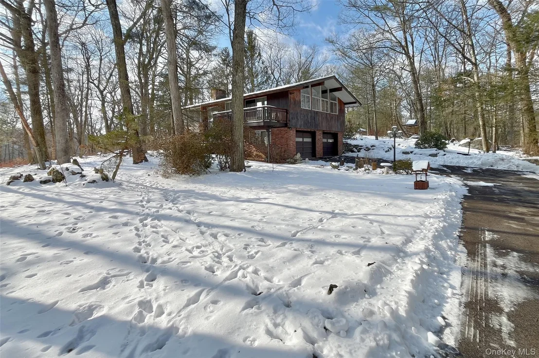 Photo of 12 Deer Path Road