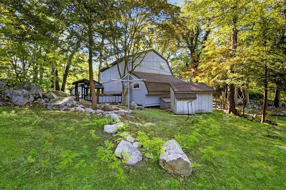 Photo of 41 Winston Lane