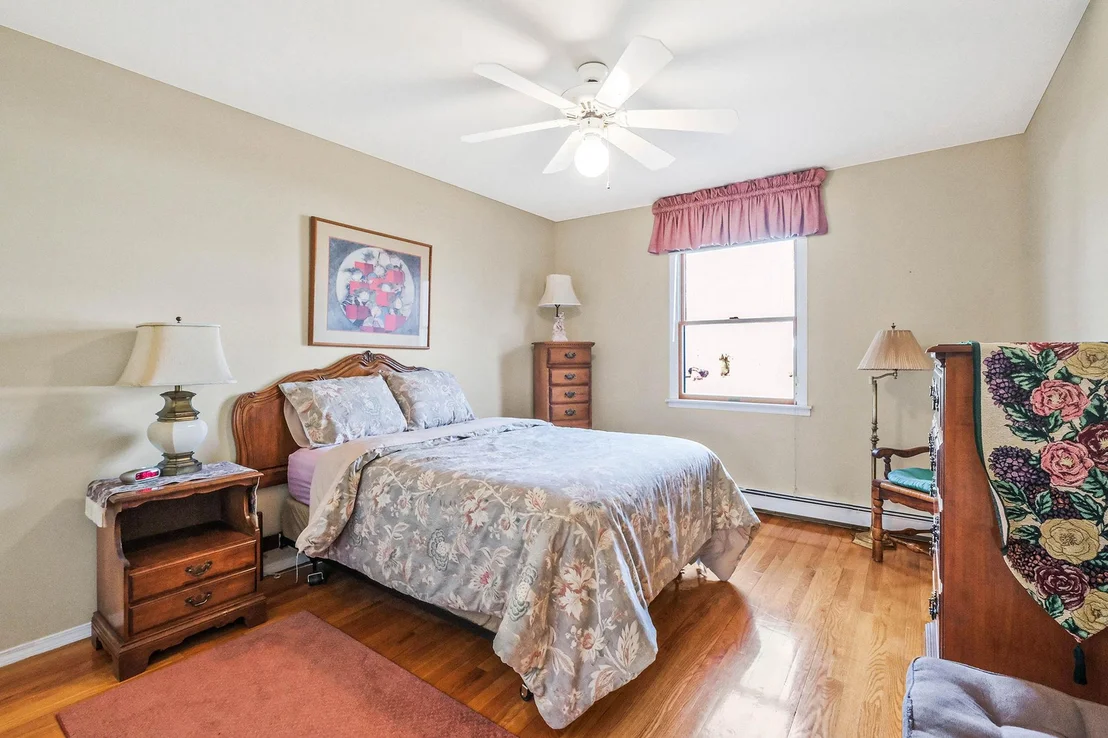 Photo of 35 Westminster Drive