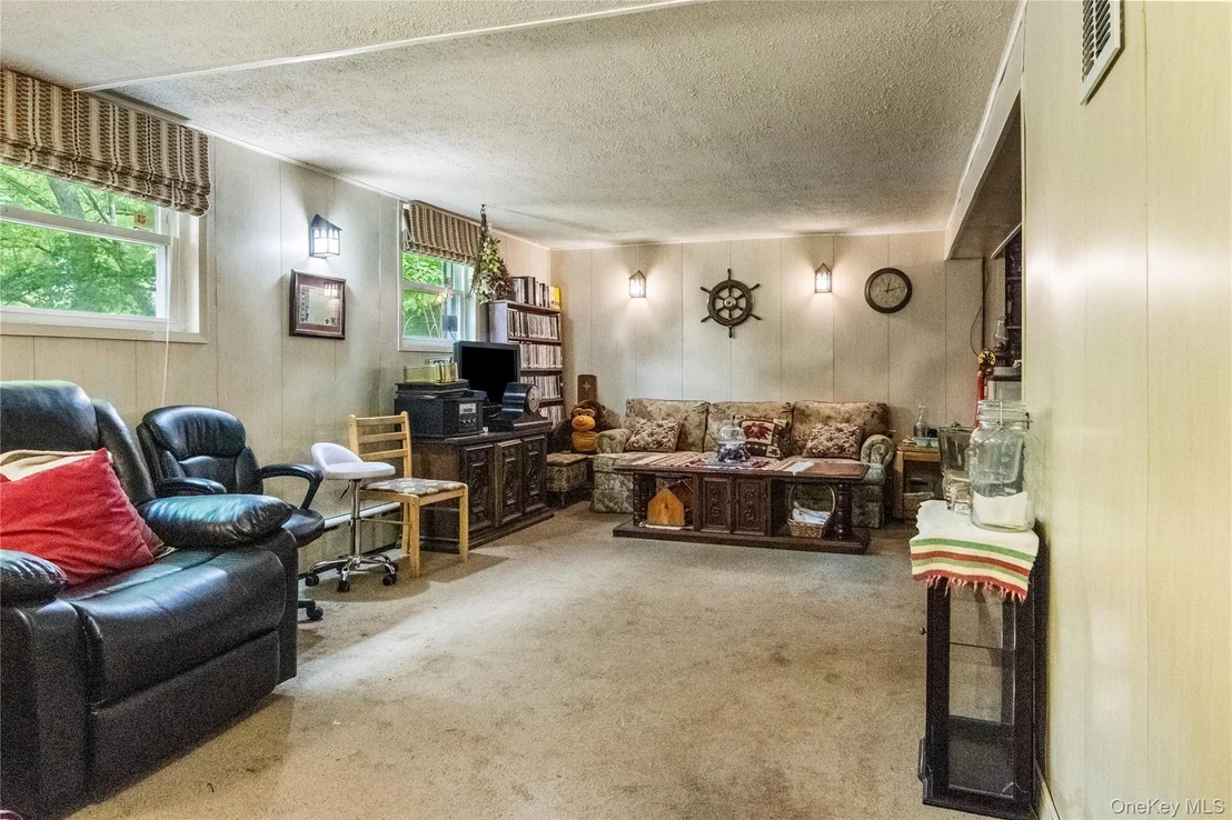 Photo of 36 Rochambeau Road