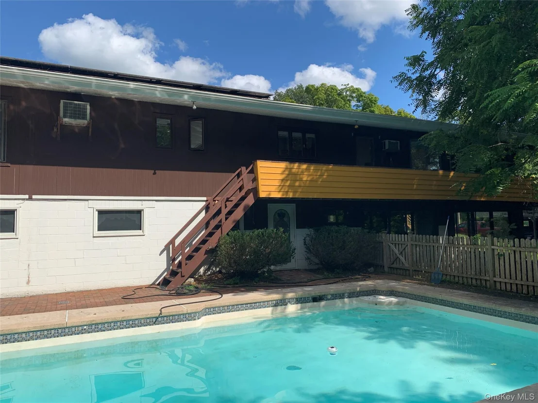 Photo of 58 Ireland Drive
