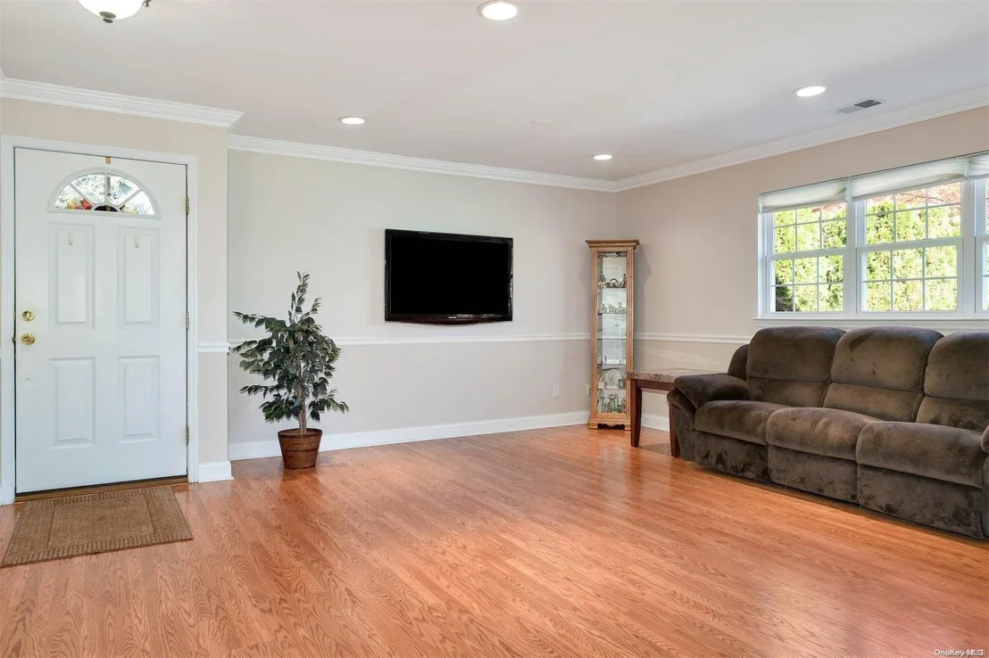Photo of Unit 49 at 49 Strawberry Commons